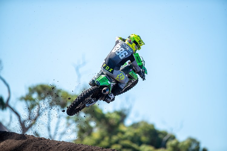 Haruki Yokoyama #386, Empire Kawasaki, KX250 (Photo credit: Foremost Media)